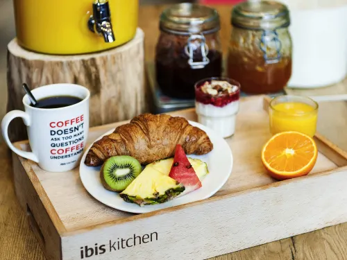 Ibis Lille Centre Gares Ruokailu Photos