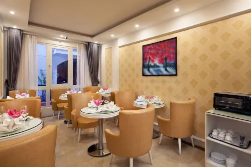 Skyline Hanoi Hotel Dining Photos
