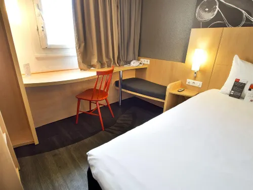 Hôtel Ibis Paris Montmartre 18ème Photos