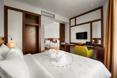 Sofia Suite Hotel Danang Photos