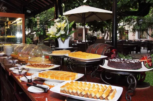 Khách sạn Saigon Morin Ăn uống Photos