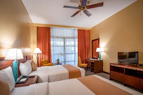 The Forest Lodge at Camp John Hay Photos