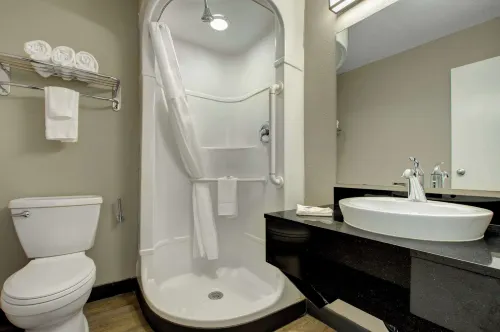 Motel 6 Venice, FL Rooms Photos