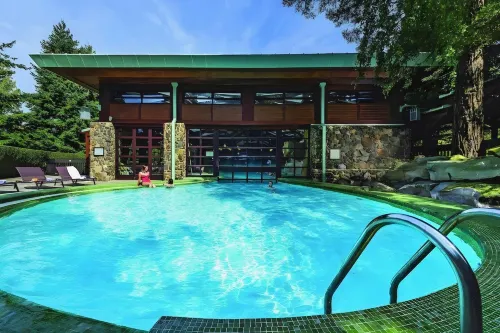 Disney Sequoia Lodge Leisure & Recreation Photos