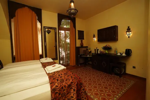 Hotel Villa Oriental & Restaurant Photos