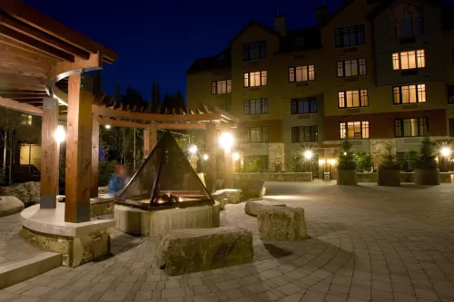 Hilton Whistler Resort & Spa Exterior Photos