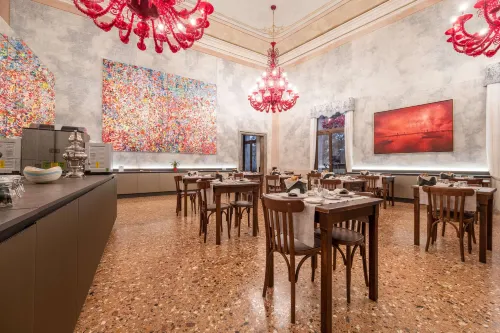 Hotel Aquarius Venice Restauration Photos