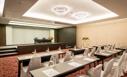 Nouvo City Hotel Espaces Affaires Photos