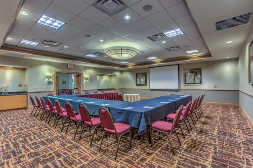 Embassy Suites by Hilton Convention Center Las Vegas Business Photos