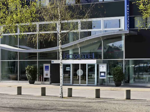 Novotel Zurich City West À proximité de l'hôtel Photos