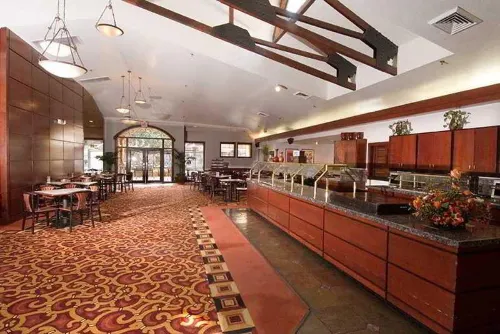Desert Rose Resort Restauration Photos