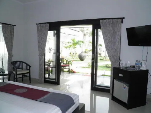 Kelapa Lovina Beach Villas - Singaraja BALI Kamar Photos