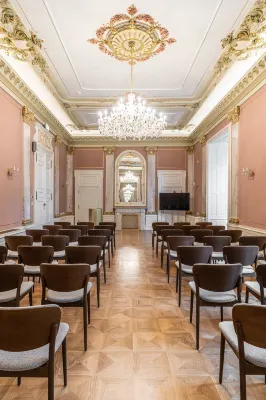 Hotel Altus Palace - Destigo Hotels Business Photos