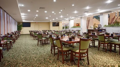 Best Western Plus Atlantic Beach Resort Dining Photos