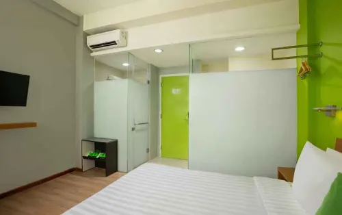 Whiz Hotel Malioboro Yogyakarta Photos