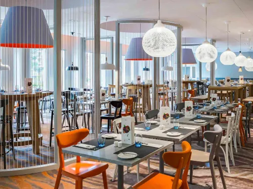 Novotel Krakow City West Dining Photos