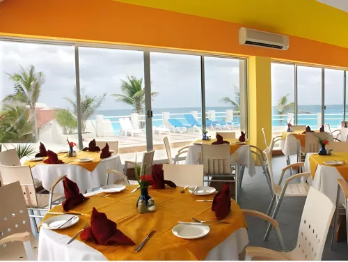 Solymar Condos Dining Photos