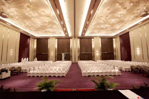 Mercure Hotel Karawang Fasilitas Bisnis Photos