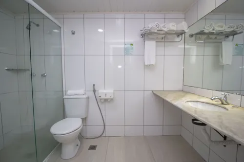 Hotel Golden Park Curitiba by Nacional Inn Camere Photos