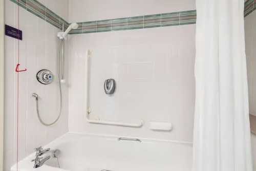 Days Inn by Wyndham Lockerbie Annandale Water Rooms Photos