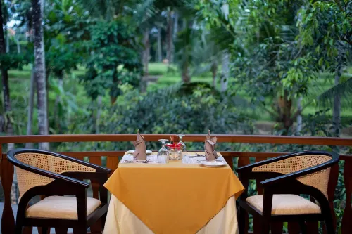 Green Field Resort Ubud Dining Photos