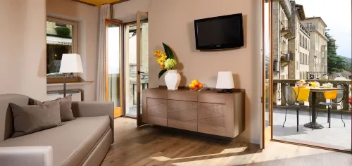 Titano Suites Huoneet Photos