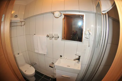 Palace Point Hotel Zimmer Photos