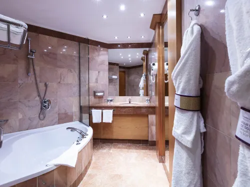 Mercure Luxembourg Kikuoka Golf and Spa Rooms Photos