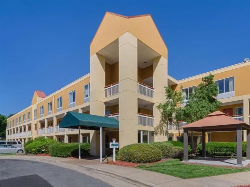 SureStay Plus Hotel by Best Western Durham Medical Center Außen Photos