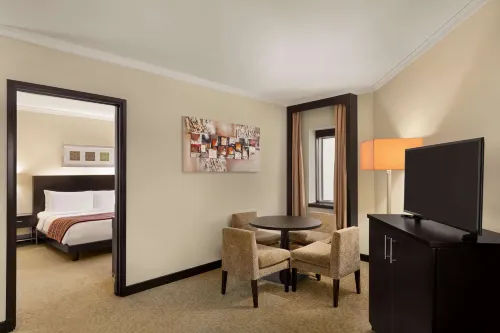 Ramada Plaza by Wyndham Dubai Deira Photos