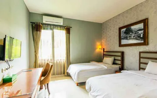The Summit Siliwangi Hotel Kamar Photos