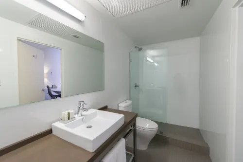 YVE Hotel Miami Photos