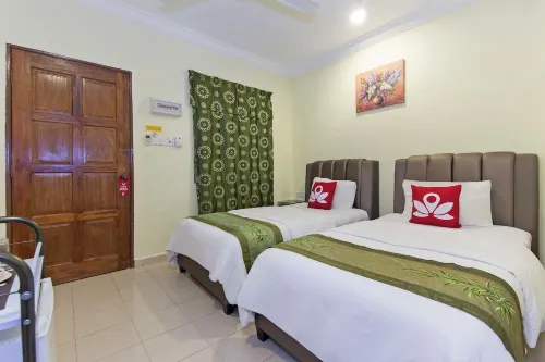 Lot 33 Boutique Hotel Photos