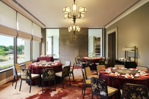 Hilton Kuching Makanan Photos