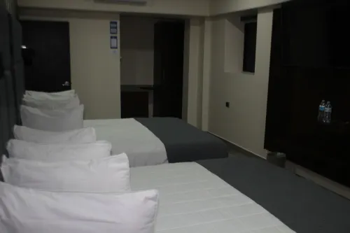 Hotel Mision 11 Rooms Photos