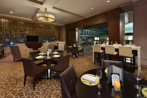 Hilton Houston-Post Oak by the Galleria Restauration Photos