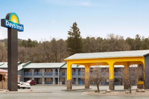 Days Inn by Wyndham Ruidoso Downs Eksterior Photos