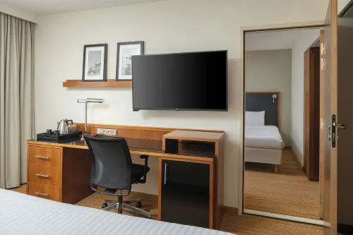 Courtyard by Marriott Toulouse Aéroport Photos