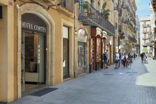Hotel Cortes Rambla À proximité de l'hôtel Photos
