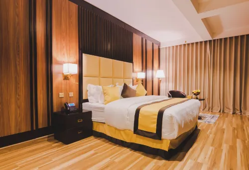 Golden Ship Hotel Photos