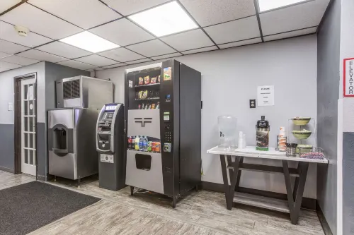 Quality Inn Atlanta Airport-Central Public Areas Photos