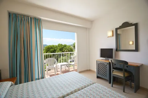 Invisa Hotel Es Pla - Adults Only Camere Photos