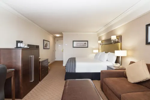 Sandman Signature Vancouver Airport Hotel & Resort Chambres Photos