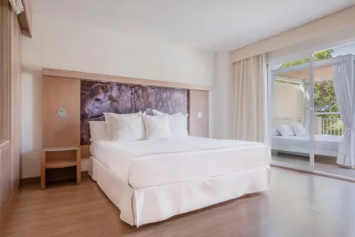 Iberostar Waves Club Cala Barca Camere Photos
