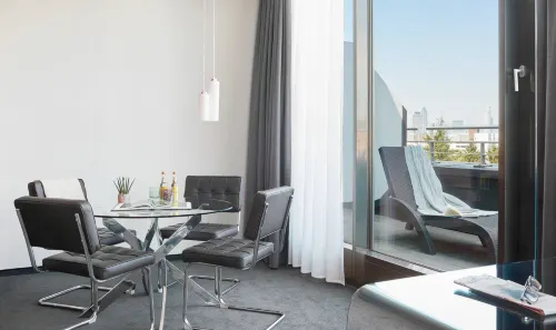 Living Hotel Frankfurt Photos
