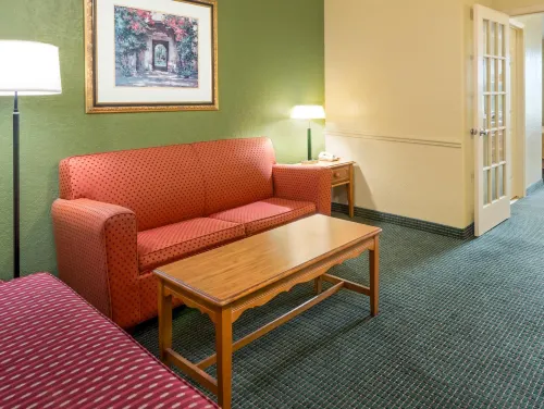 Travelodge by Wyndham San Antonio Downtown Northeast Photos