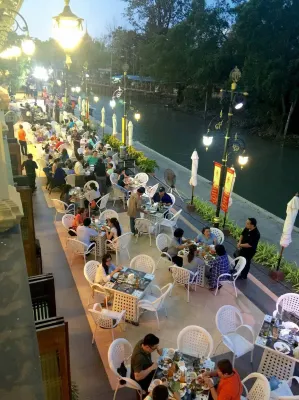 Chuchaiburi Sri Amphawa Dining Photos