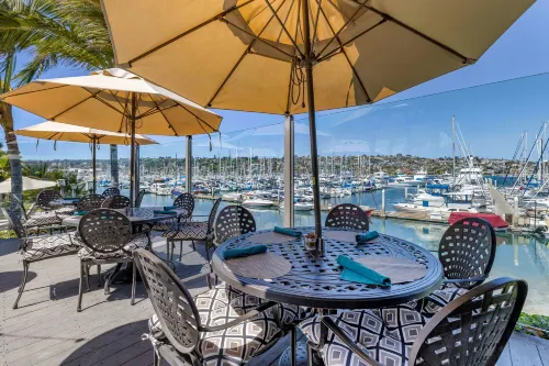 Best Western Plus Island Palms Hotel & Marina Dining Photos