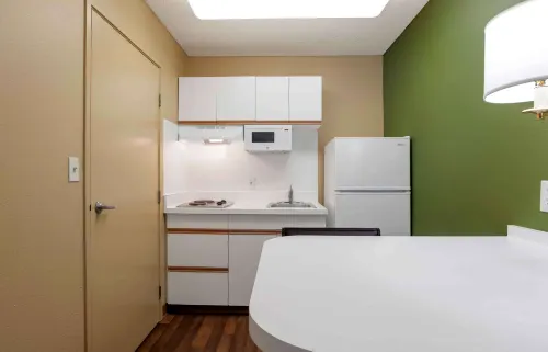 Extended Stay America Suites - San Diego - Sorrento Mesa Rooms Photos