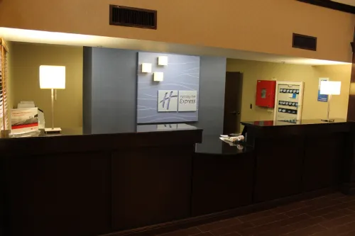 Holiday Inn Express Harlingen Espaces publics Photos